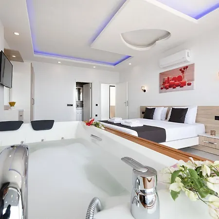 빌라 Upperhouse Kalkan - Private Sea View - Heated Indoor Pool - Kalkan *